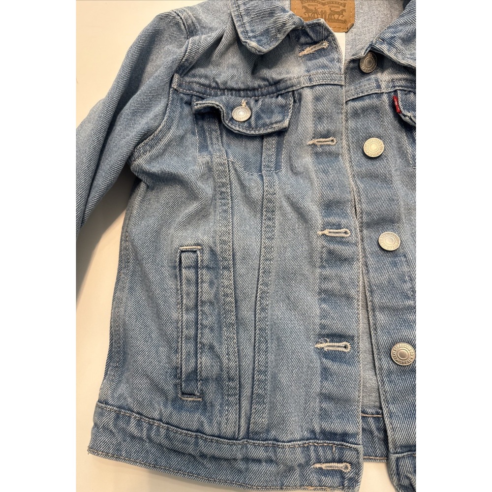 Levi's Denim Jacket Kids Size Medium Blue Good Repaired Trucker Jacket - Picture 9 of 16